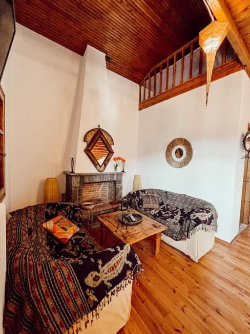 Panos Palace Apartment