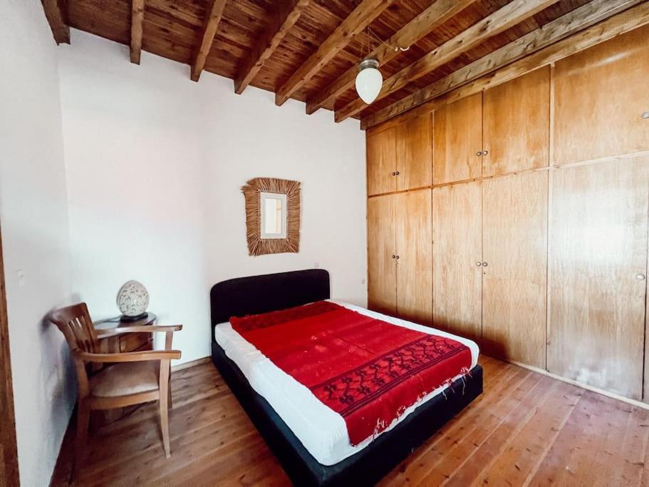 Panos Palace Apartment